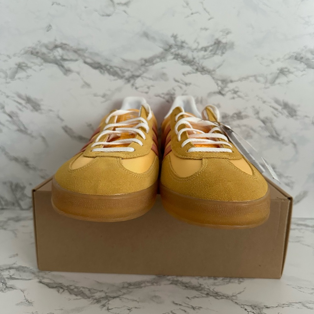 adidas Originals Gazelle Indoor Shoes Athletic IE2959 Women Sz 14/Men Sz 12.5 - Picture 3 of 8